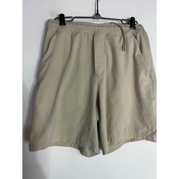 Lululemon Pace Breaker Linerless Short 7" in Fog Oak Size Small - Picture 5 of 7